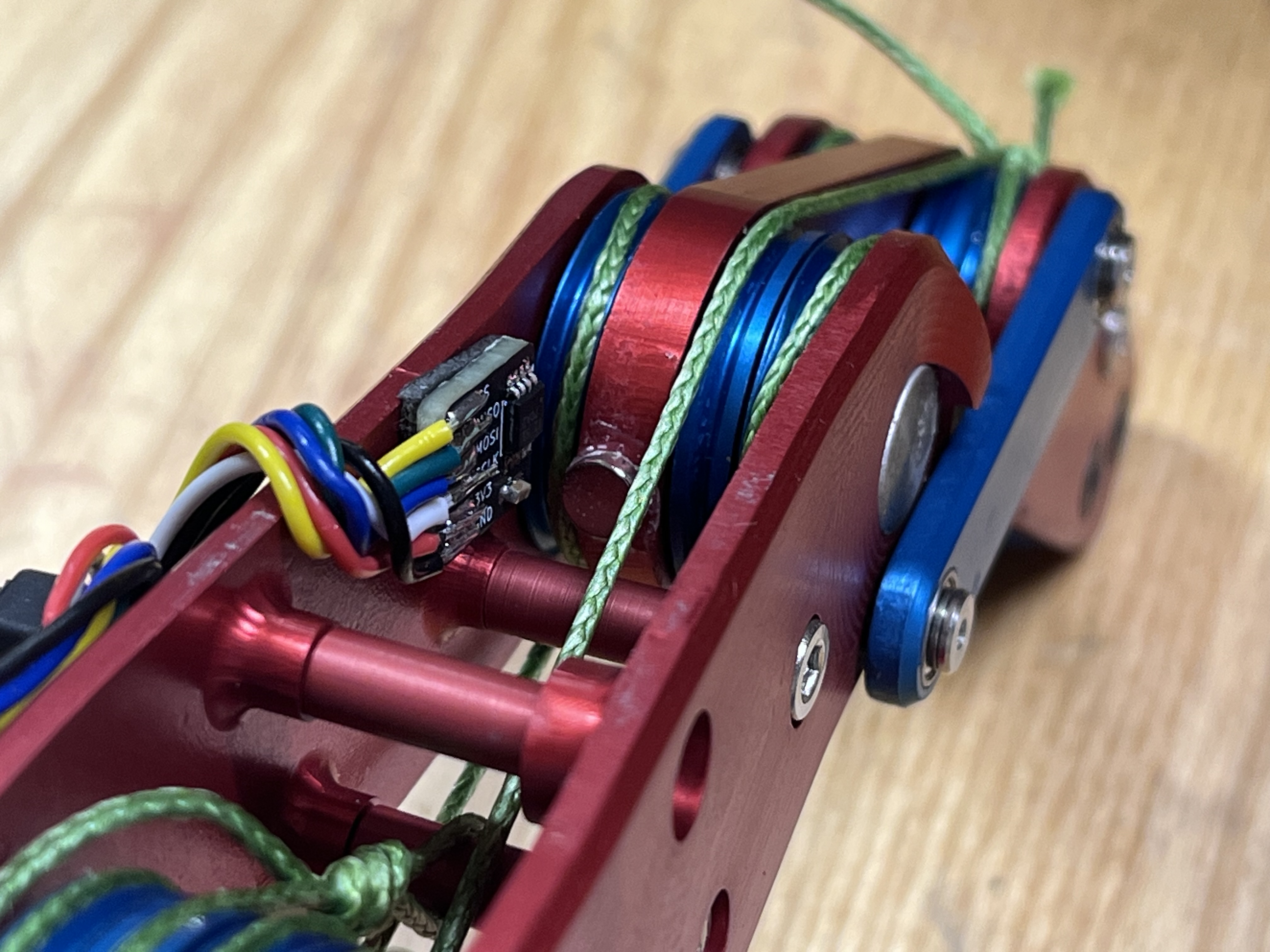 Off-axis PIP encoder